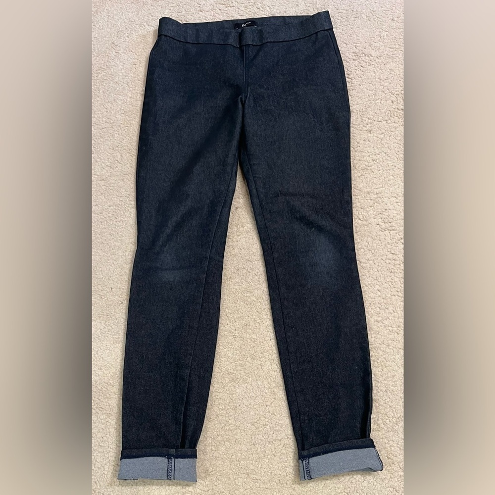Express pull on jeans size 4 - Picture 2 of 5